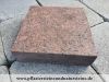 ROTE Granit-Platten, (aus VANGA - ein importiertes, skandinavisches Material) geflammt – unterschiedliche Größen/Maßen (NUR BEISPIEL - AUF DEM FOTO ALS TROCKEN)