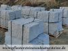 Granit-Mauersteine (Klasse 1) / Naturstein-Mauer / Granit-Mauer / Wasserbausteine, grau, Mittelkorn, allseitig gespalten (Granit-Mauersteine aus Polen), Mauersteine für eine Natursteinmauer, Polengranit