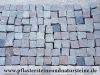 Bunte Pflastersteine aus Natursteinen. SCHWEDISCH-POLNISCHE PFLASTERSTEINE -MISCHUNG - Eine BUNTE Mischung von Pflastersteinen 7/9 cm aus skandinavischen Natursteinen (roter Bohus, grauer Bohus, roter Vanga, roter Tranas, schwarzer Schwede, Scandia) und einen polnischen, grauen Granit. Dieser Mix von Granit-Pflastersteinen besteht aus Würfel, die teilweise gesägt, gespalten und manchmal geflammt sind. Auf dem Foto befinden sich trockene Steine, deswegen ist die Farbintensität unterschiedlich. Ein sehr attraktiver Preis…