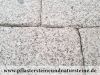 Granit-Antikplatten, Speziell, veraltete „Antik-Platten“ aus Granit grau, Mittelkorn - die obere Fläche und Kanten geflammt (trocken)