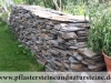 Trockenmauer aus Serzizit Schiefer (Mauersteine als Platten) - Foto von unseren Kunden